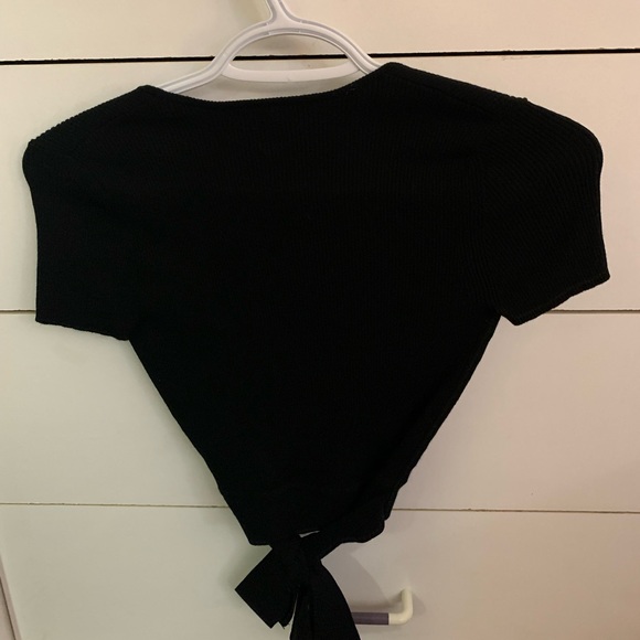 Aritzia Prunella Black Top (xs) - Picture 2 of 3